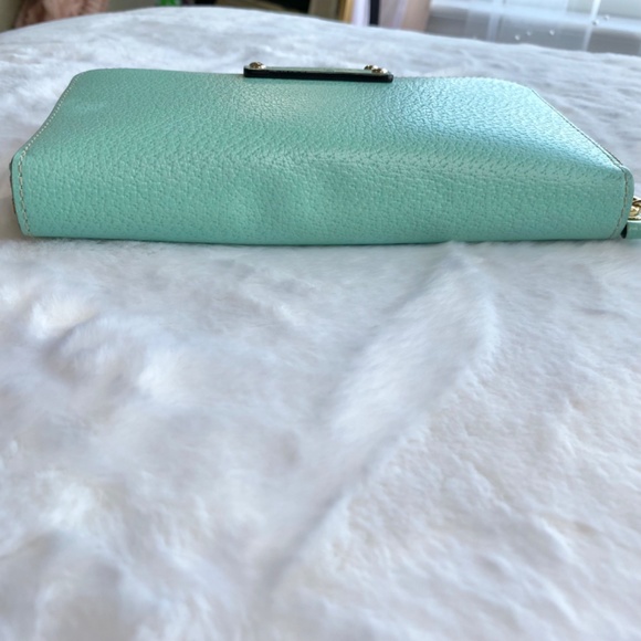 Kate Spade Light Blue Large Zip Around Continental Wallet with Original Tags - Picture 8 of 16